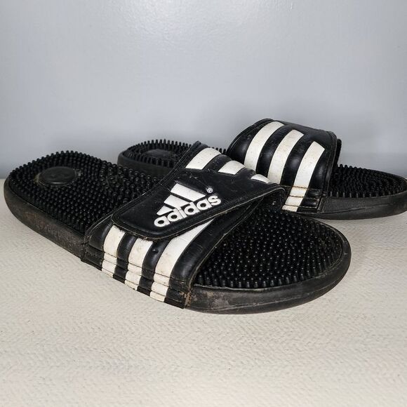 ADIDAS BLACK & WHITE SLIP ON Slides SANDALS MENS Size 12 - Picture 1 of 4